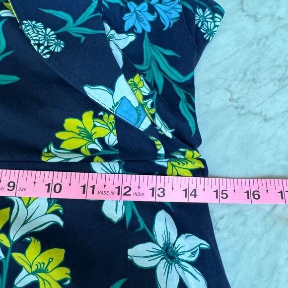 Draper James Elliston Floral Print Knit Ruffle Dress - Nassau Navy Pima cotton S - Picture 9 of 10